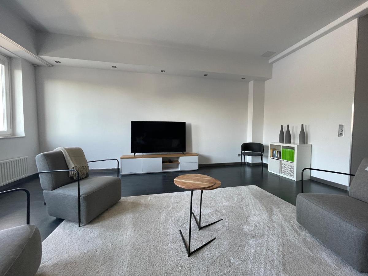 Ferienwohnung Truretreats Design Loft Fuer 8 Personen I Riesige Kueche I Echarger I 65Z Smarttv I 150Qm Hamburg Exterior foto